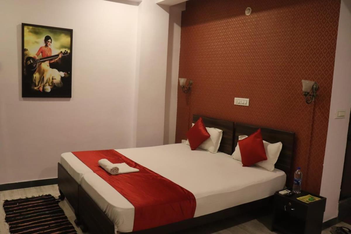 Hotel Shiv Palace Udaipur Buitenkant foto
