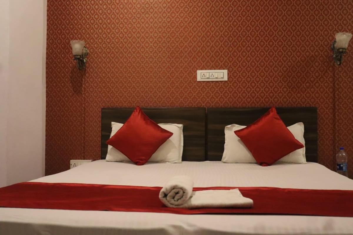 Hotel Shiv Palace Udaipur Buitenkant foto