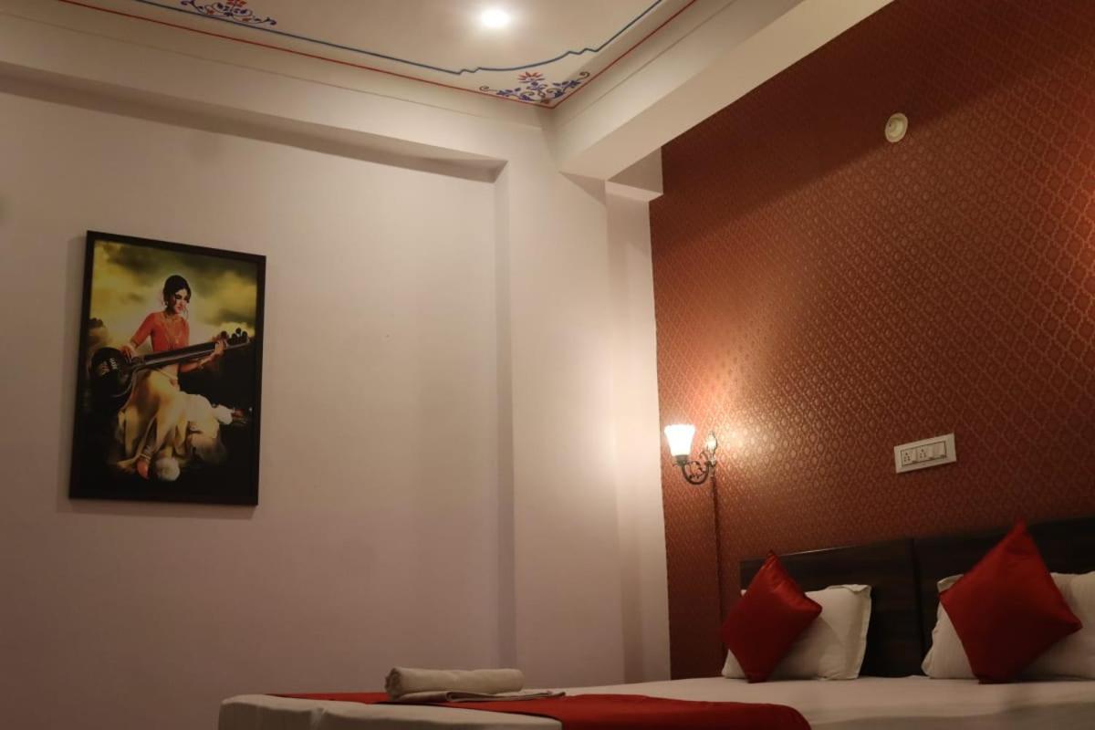 Hotel Shiv Palace Udaipur Buitenkant foto