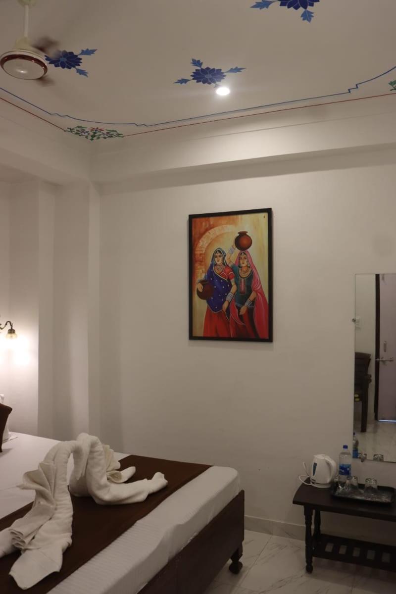 Hotel Shiv Palace Udaipur Buitenkant foto