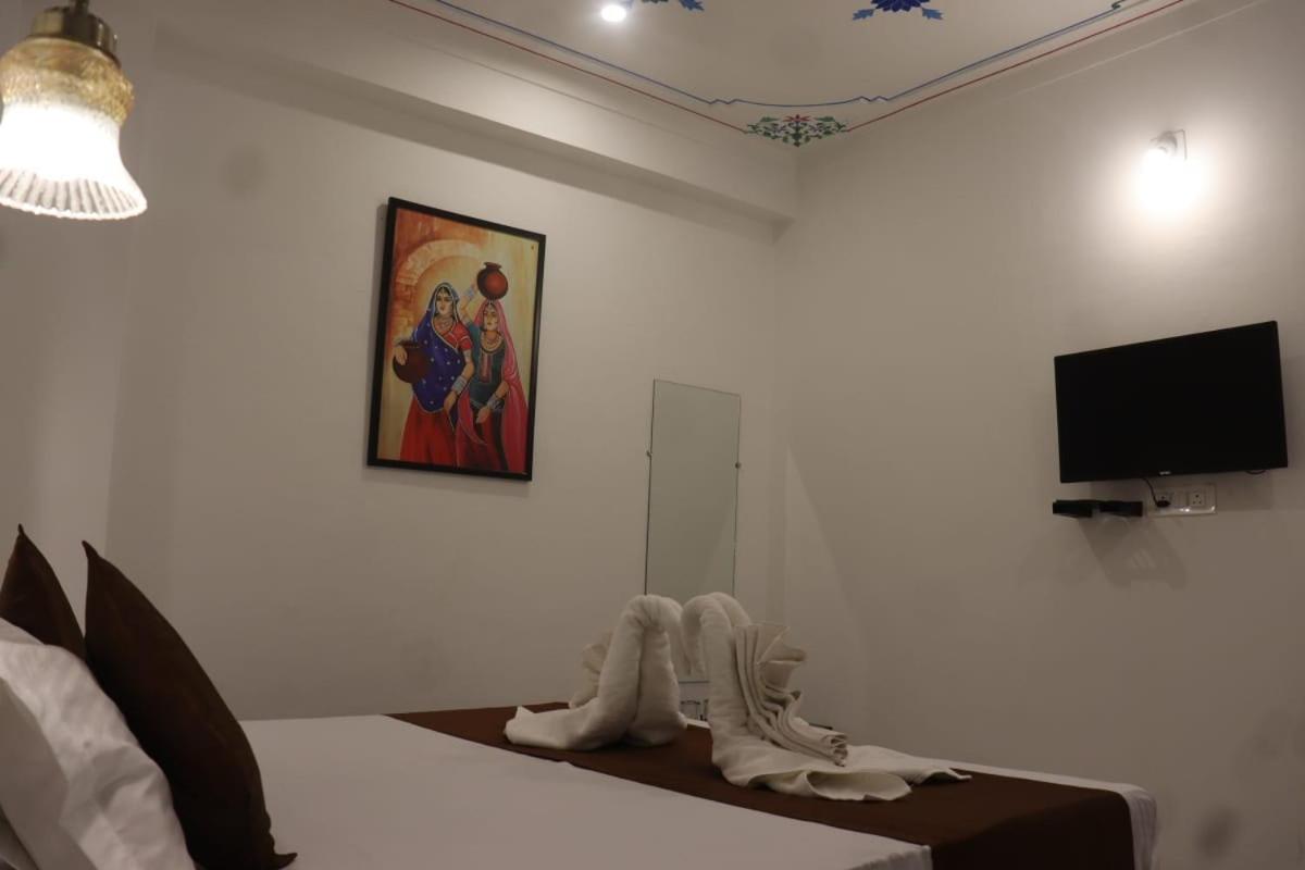 Hotel Shiv Palace Udaipur Buitenkant foto